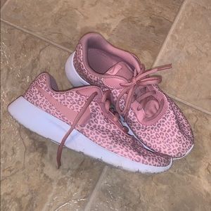 Pink Leopard print Nike size 5 youth 6 woman
